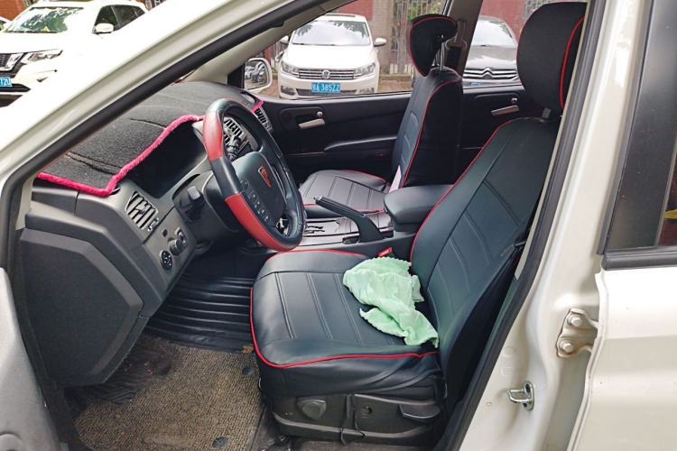 Used Roewe W5 2014 1.8T 2WD Automatic Tharu Special Edition Left Front Seat