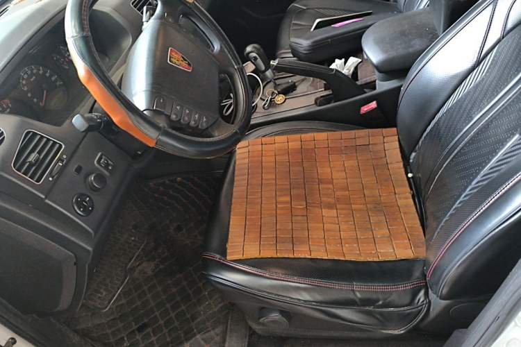 Used Roewe W5 2014 1.8T 2WD Automatic Tharu Special Edition Left Front Seat