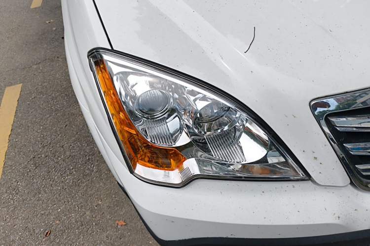 Used Roewe W5 2014 1.8T 2WD Automatic Tharu Special Edition Right Front Headlight