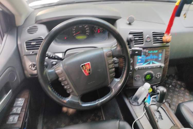 Used Roewe W5 2014 1.8T 4WD Automatic Haoyu Special Edition Steering Wheel