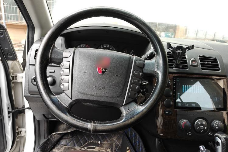 Used Roewe W5 2014 1.8T 2WD Automatic Tharu Special Edition Steering Wheel