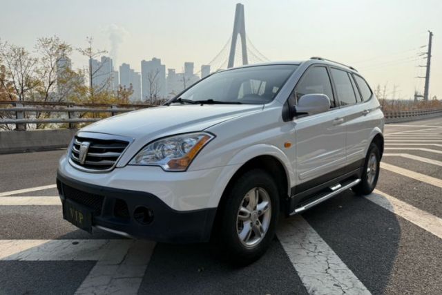 Used Roewe W5 2014 1.8T 2WD Automatic Tharu Special Edition
