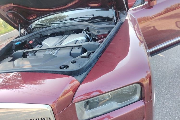 Used Rolls-Royce Cullinan 2018 Five-Seater Version Engine Bay Left