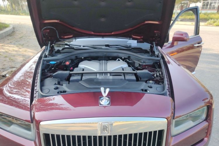 Used Rolls-Royce Cullinan 2018 Five-Seater Version Engine Bay