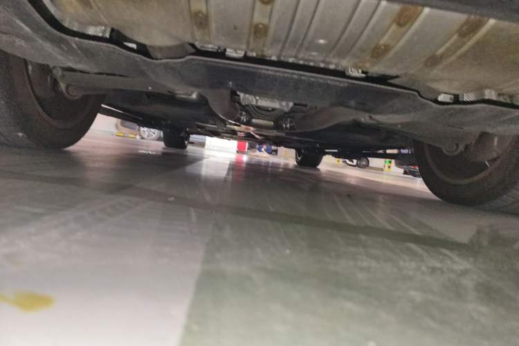 Used Rolls-Royce Cullinan 2018 Four-Seat Version Chassis Rear