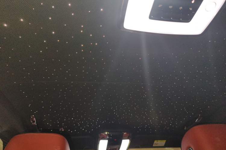 Used Rolls-Royce Cullinan 2018 Four-Seat Version Headliner