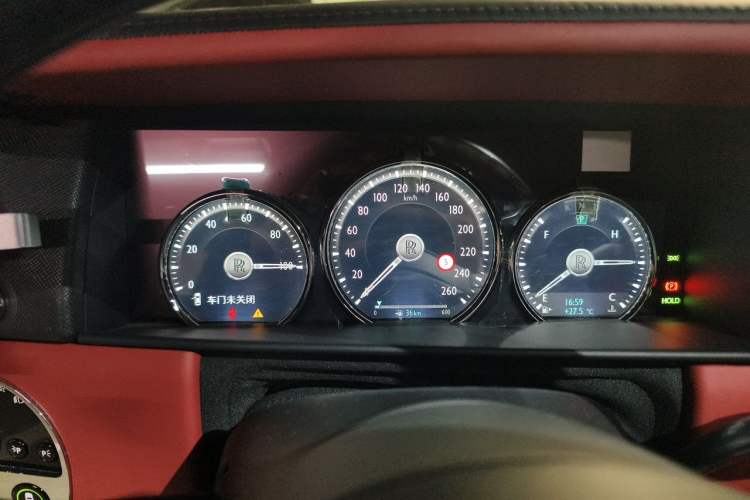 Used Rolls-Royce Cullinan 2018 Four-Seat Version Instrument Cluster