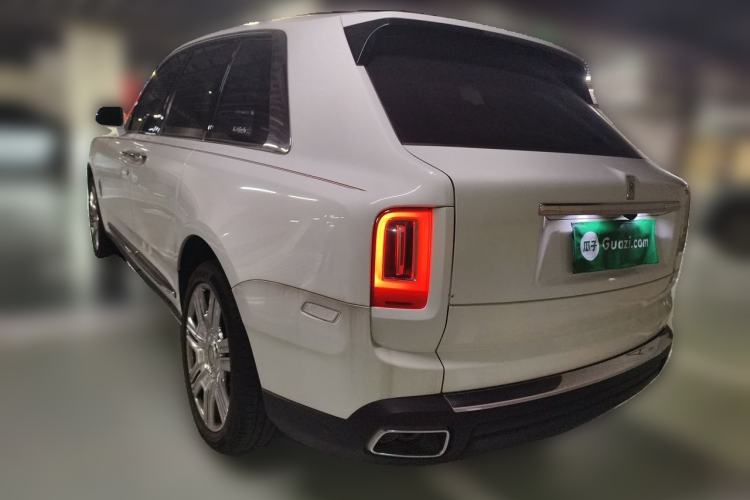 Used Rolls-Royce Cullinan 2018 Four-Seat Version Rear Left 45 Deg