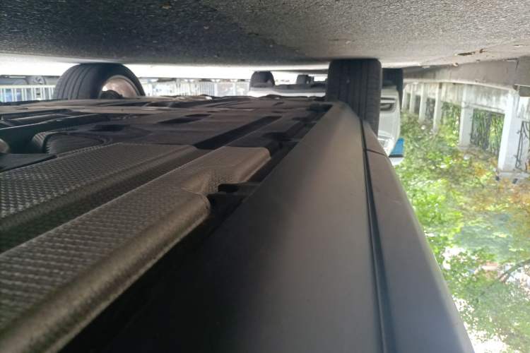 Used Rolls-Royce Cullinan 2020 Black Badge model Chassis Rear Right