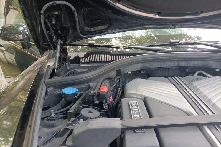 Used Rolls-Royce Cullinan 2020 Black Badge model Engine Bay Right