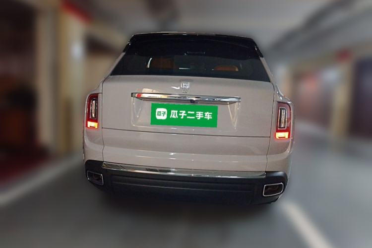Used Rolls-Royce Cullinan 2024 Four-Seat Version Rear