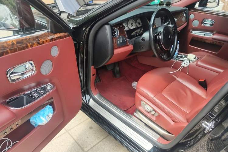 Used Rolls-Royce Ghost 2010 6.6T Standard Edition Driver Seat