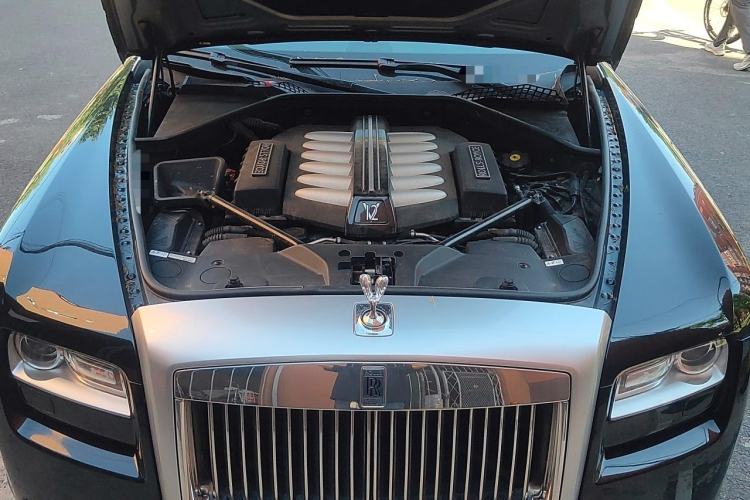 Used Rolls-Royce Ghost 2010 6.6T Standard Edition Engine Bay