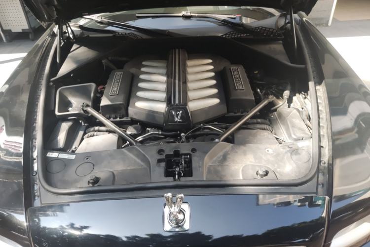 Used Rolls-Royce Ghost 2010 6.6T Standard Edition Engine Bay