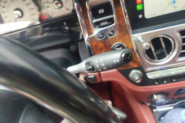 Used Rolls-Royce Ghost 2010 6.6T Standard Edition Gear Lever