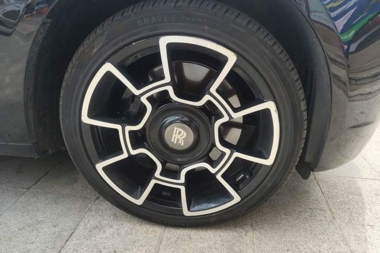 Used Rolls-Royce Ghost 2010 6.6T Standard Edition Right Front Wheel Hub