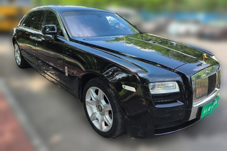 Used Rolls-Royce Ghost 2012 6.6T Extended Version Front Right 45 Deg