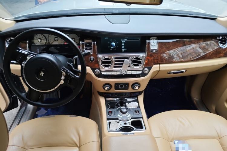 Used Rolls-Royce Ghost 2013 6.6T Art Deco Collection Edition Center Console