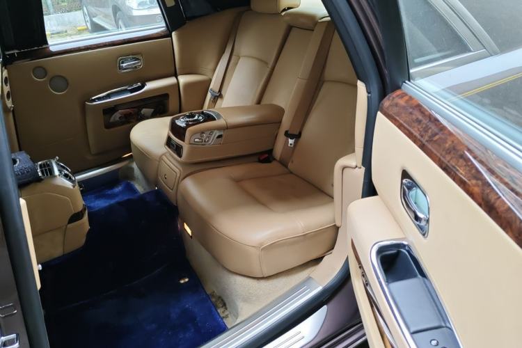 Used Rolls-Royce Ghost 2013 6.6T Art Deco Collection Edition Left Rear Seat