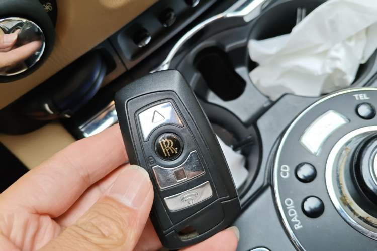 Used Rolls-Royce Ghost 2013 6.6T Art Deco Collection Edition Vehicle Key