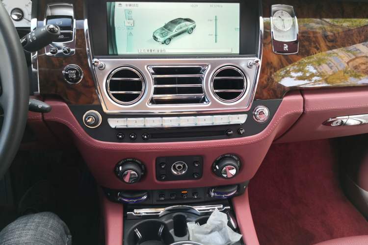 Used Rolls-Royce Ghost 2014 6.6T Extended Version Audio And AC Panel
