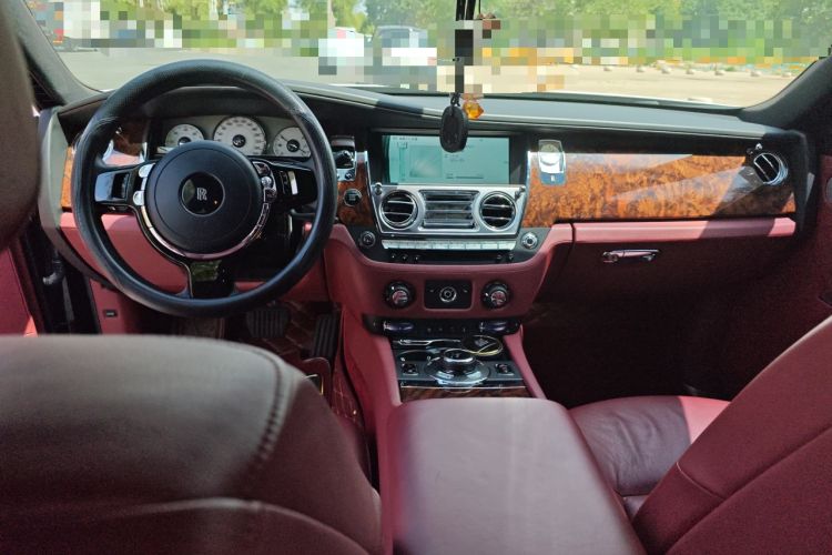 Used Rolls-Royce Ghost 2014 6.6T Standard Edition Center Console