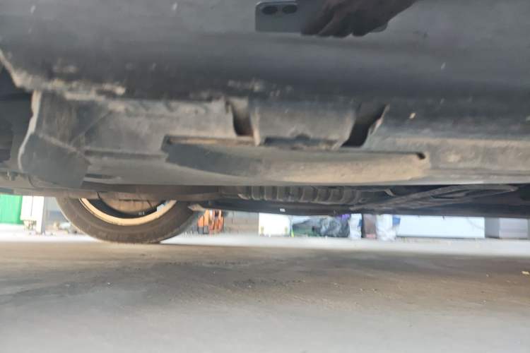 Used Rolls-Royce Ghost 2014 6.6T Extended Version Chassis Rear Right