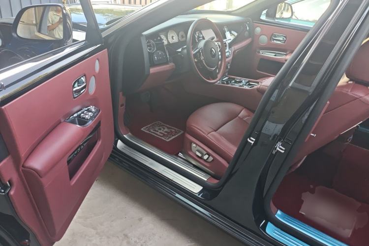 Used Rolls-Royce Ghost 2014 6.6T Extended Version Driver Seat