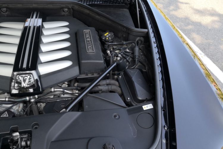 Used Rolls-Royce Ghost 2014 6.6T Extended Version Engine Bay Left