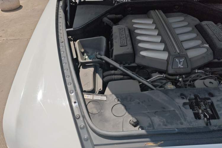 Used Rolls-Royce Ghost 2014 6.6T Standard Edition Engine Bay Right