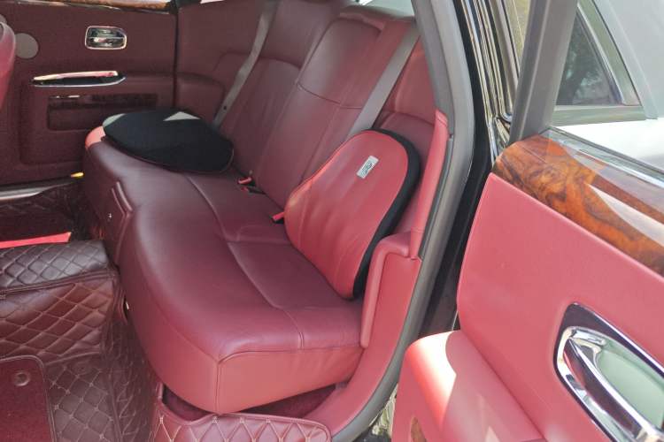 Used Rolls-Royce Ghost 2014 6.6T Standard Edition Left Rear Seat