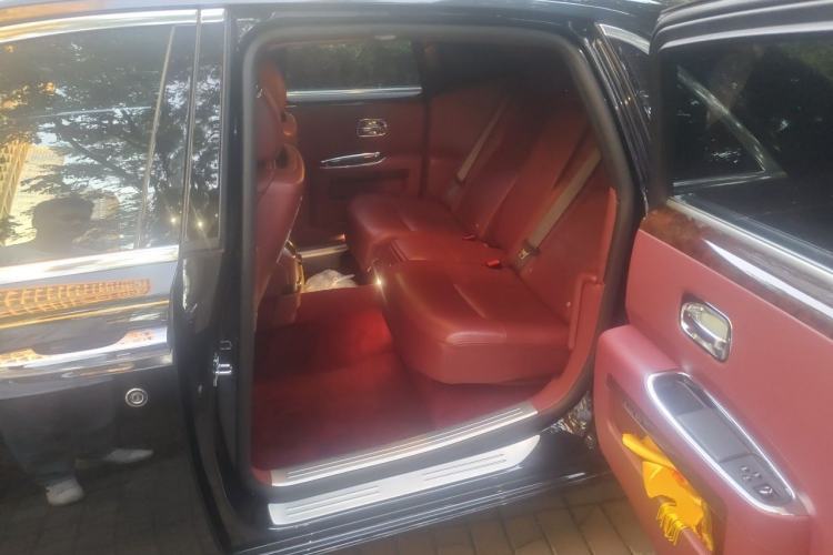 Used Rolls-Royce Ghost 2014 6.6T Extended Version Left Rear Seat