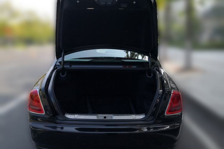 Used Rolls-Royce Ghost 2014 6.6T Extended Version Trunk