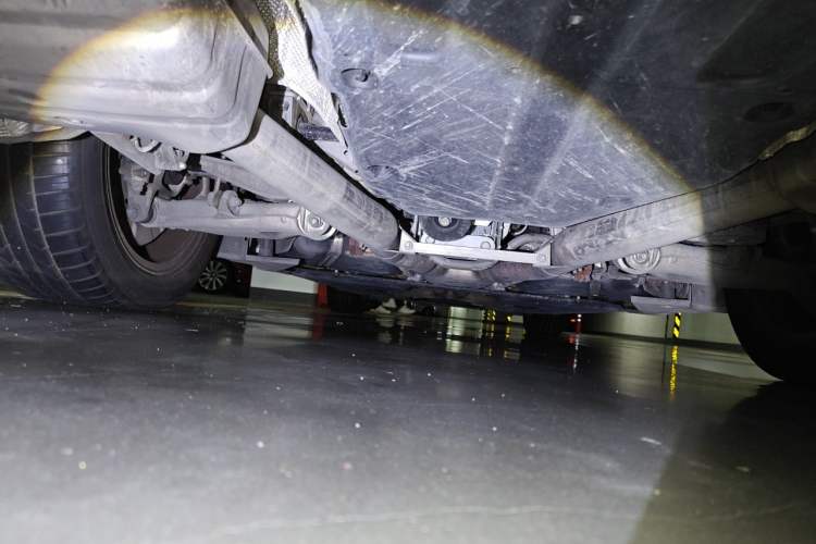 Used Rolls-Royce Ghost 2015 Series II Extended Version Chassis Rear