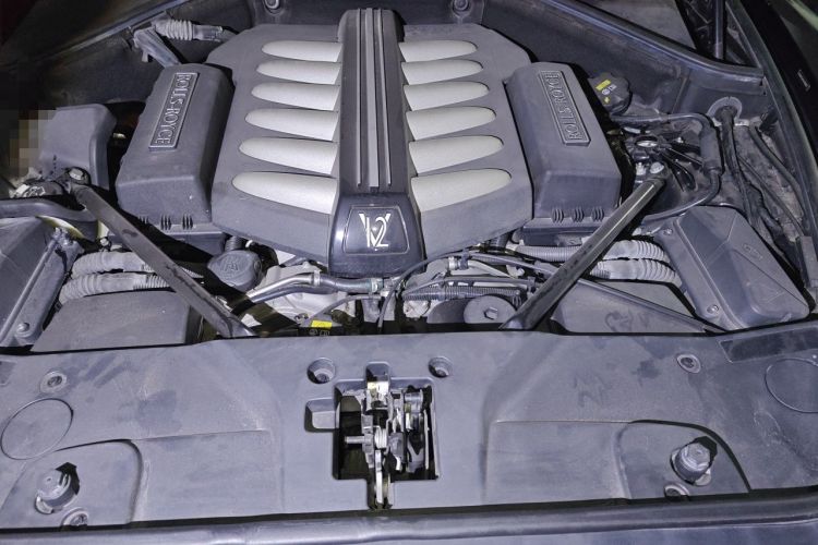 Used Rolls-Royce Ghost 2015 Series II Extended Version Engine Bay