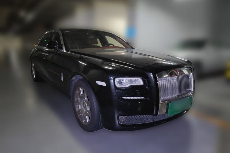 Used Rolls-Royce Ghost 2015 Series II Extended Version Front Right 45 Deg