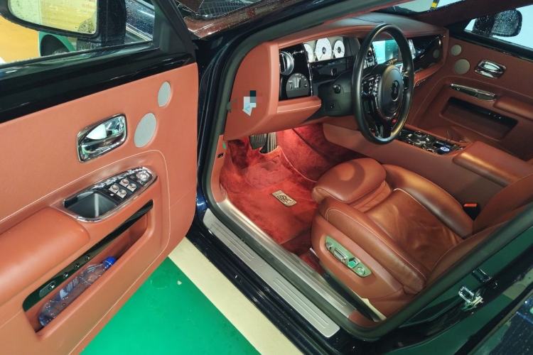 Used Rolls-Royce Ghost  Driver Seat