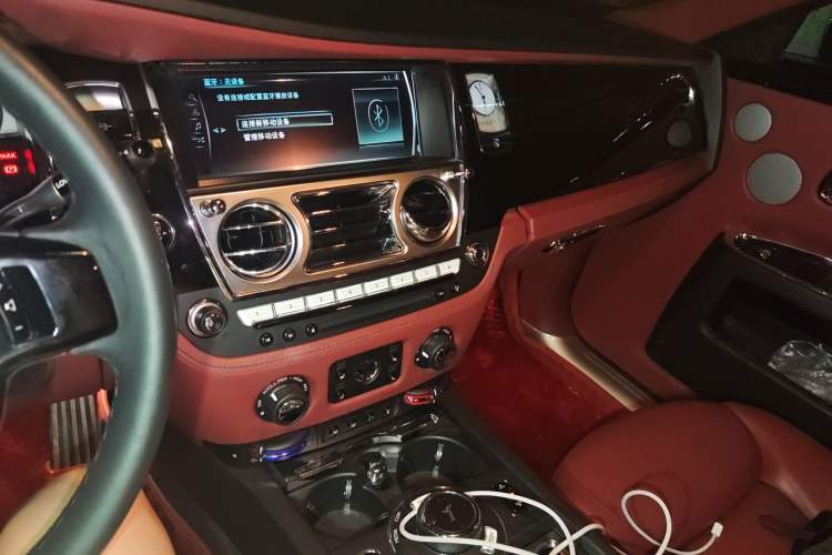 Used Rolls-Royce Ghost 2018 6.6T Standard Wheelbase Version Audio And AC Panel