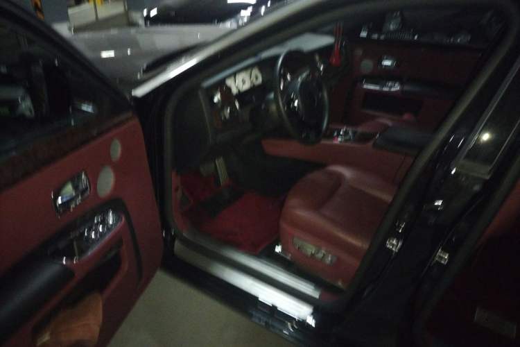 Used Rolls-Royce Ghost  Driver Seat