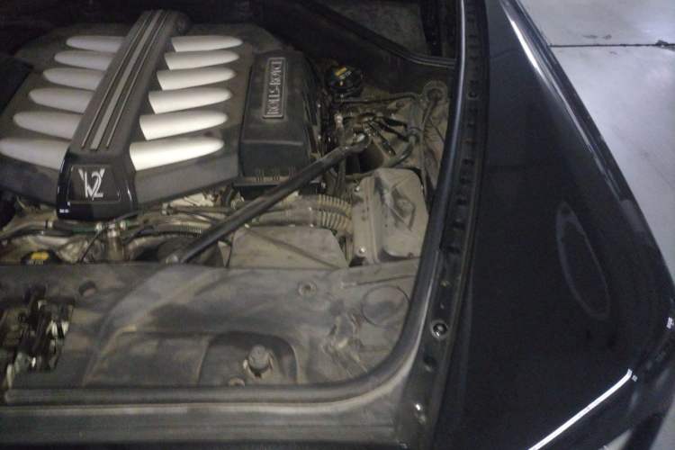 Used Rolls-Royce Ghost  Engine Bay Left