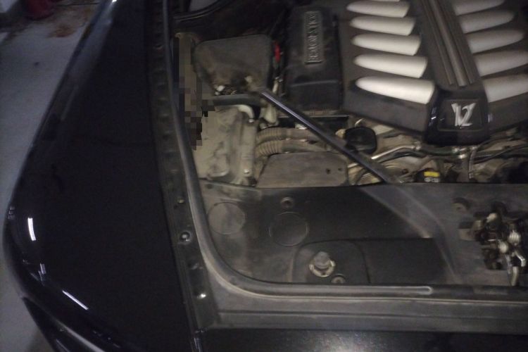 Used Rolls-Royce Ghost  Engine Bay Right
