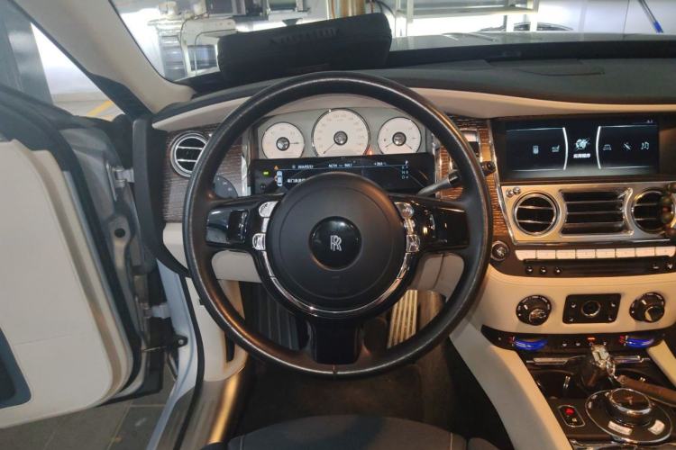 Used Rolls-Royce Ghost 2018 6.6T Long Wheelbase Version Steering Wheel