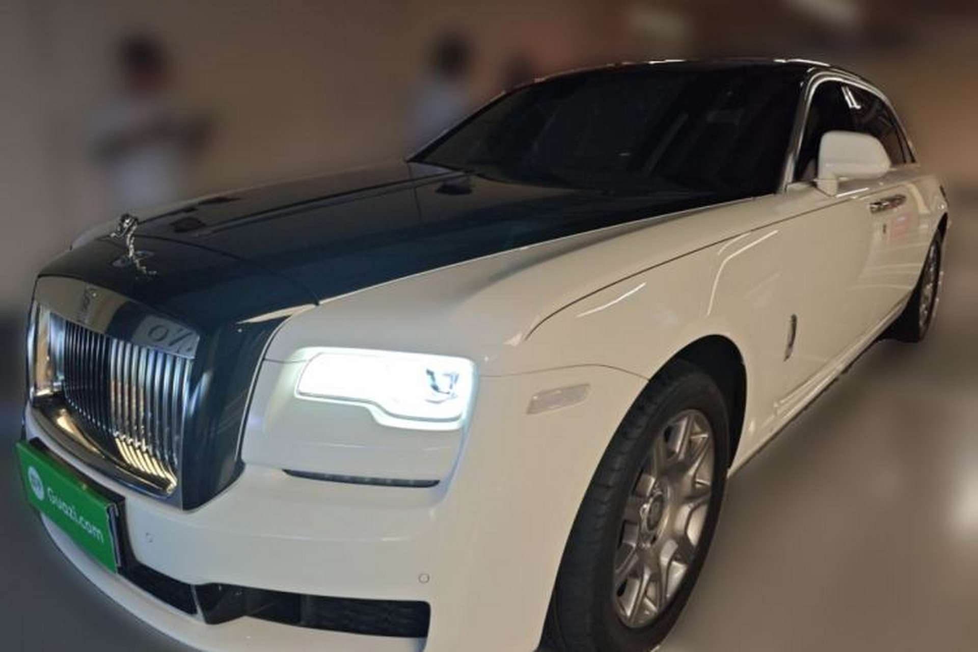 Used Rolls-Royce Ghost 2018 6.6T Long Wheelbase Version Front Left 45 Deg