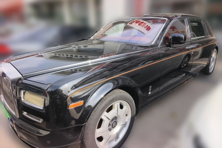 Used Rolls-Royce Phantom The Rolls‑Royce Phantom has a 6.7-liter engine and measures 5,990 mm long, 1,990 mm wide, and 1,632 mm high. Guazi used car, China used car export, Used car for sale, Used Rolls-Royce cars, Cheapest cars for sale