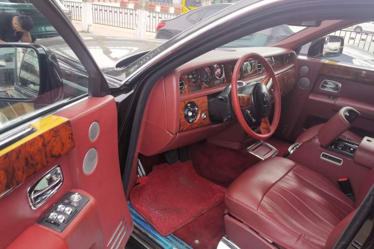 Used Rolls-Royce Phantom 2007 6.7L Two-Door Coupe 101EX Driver Seat