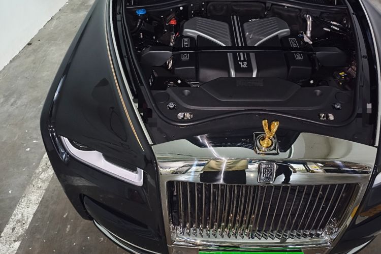 Used Rolls-Royce Phantom 2018 6.7T Long Wheelbase Version Engine Bay Right