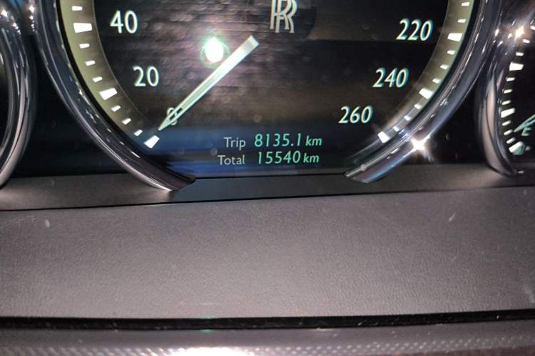 Used Rolls-Royce Phantom 2018 6.7T Long Wheelbase Version Odometer Close Up