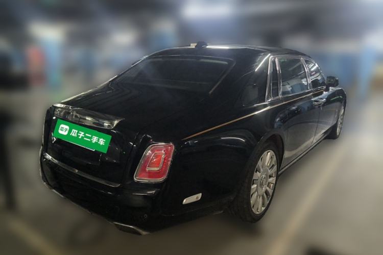 Used Rolls-Royce Phantom 2018 6.7T Long Wheelbase Version Rear Right 45 Deg