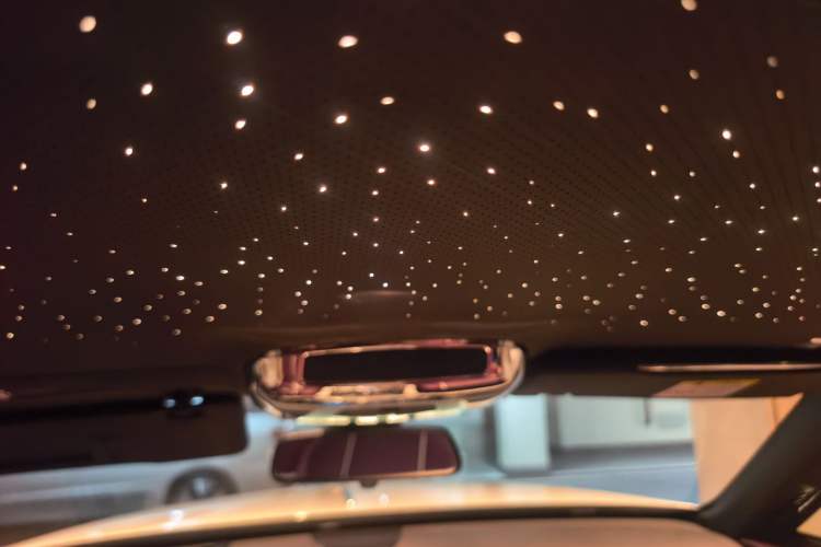 Used Rolls-Royce Wraith 2018 6.6T Standard Edition Headliner