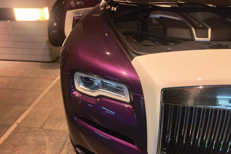 Used Rolls-Royce Wraith 2018 6.6T Standard Edition Right Front Headlight